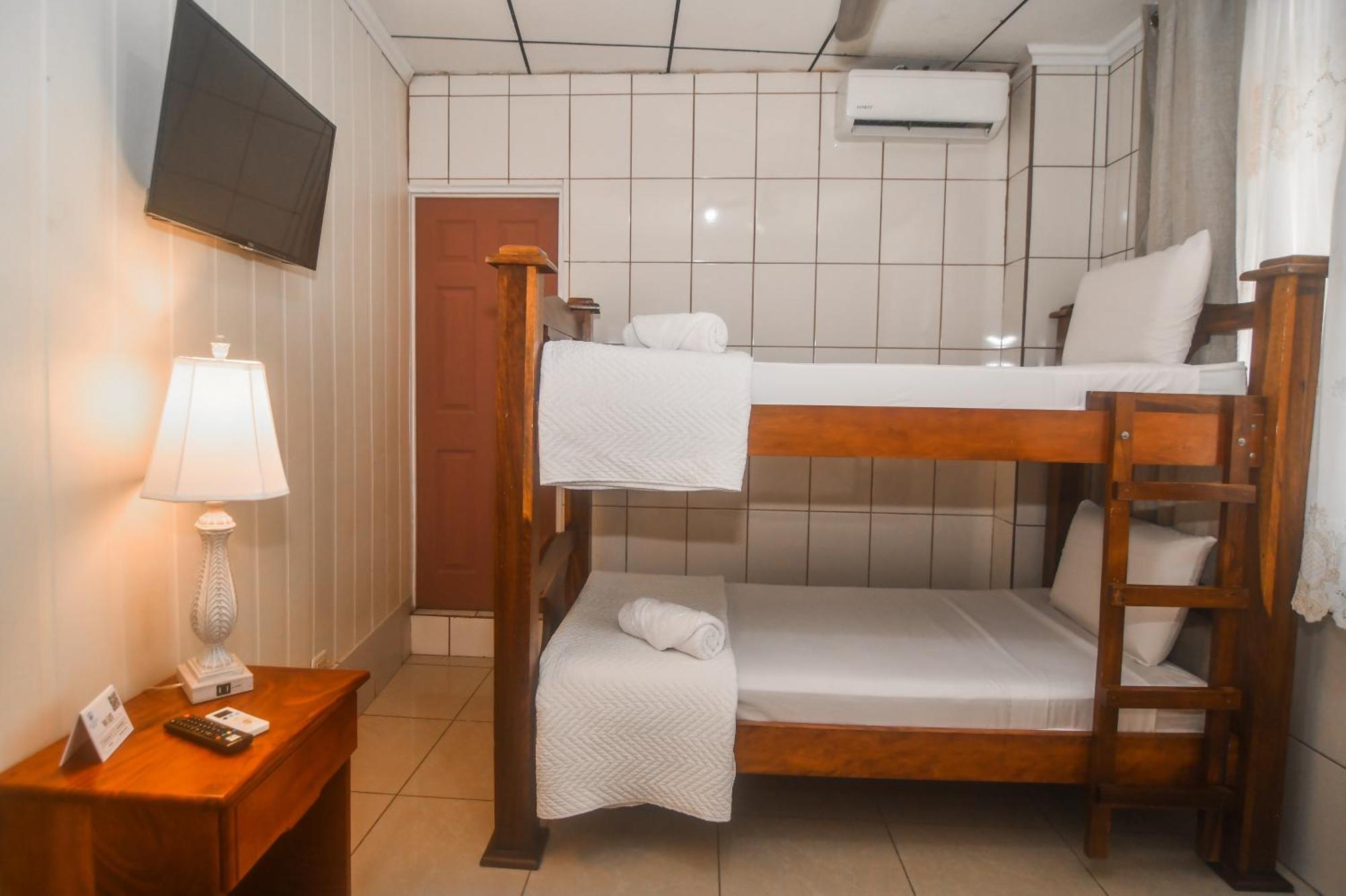 Hotel Aldea Chorotega Puntarenas Eksteriør billede